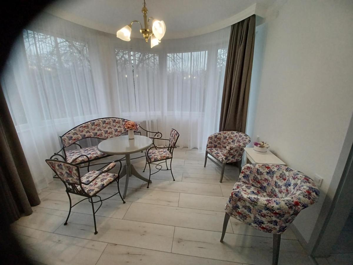 Villa Rose Garden Nyíregyháza Eksteriør billede