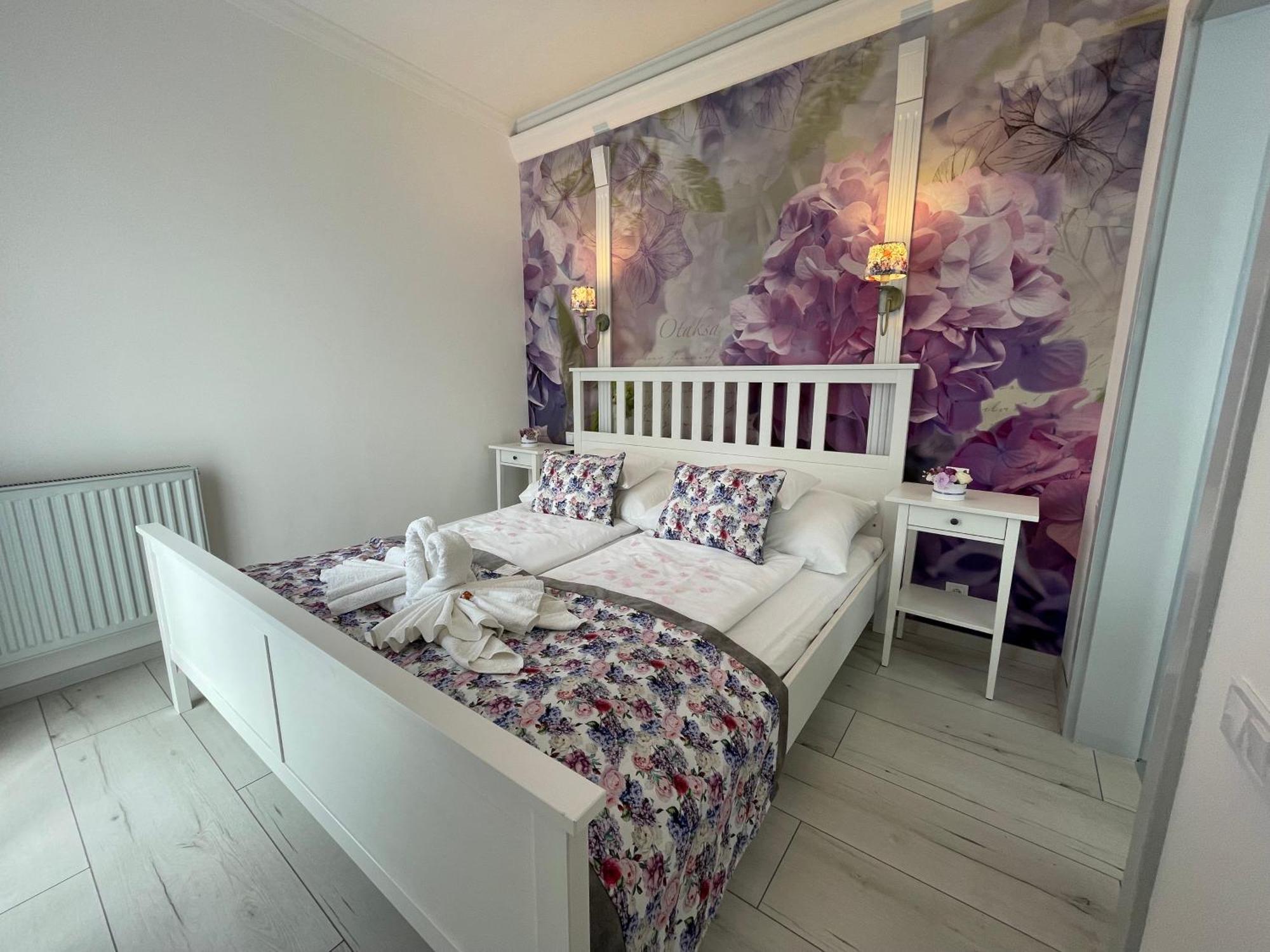 Villa Rose Garden Nyíregyháza Eksteriør billede
